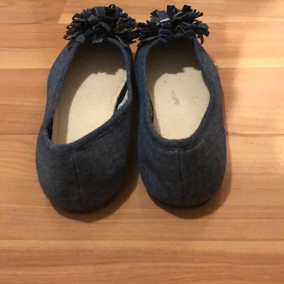 GAP - Picture 4 of 4